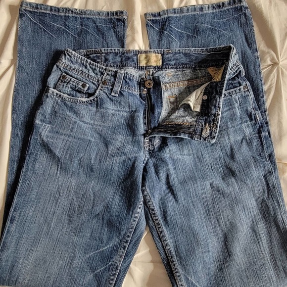 Buckle BKE Wendi Lowrise Flare Distressed Thick Stitch Jeans✨️sz 28 x 33 1/2 - Picture 5 of 13